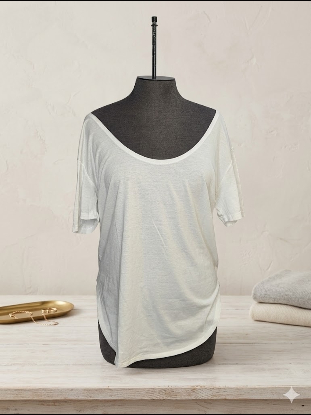Basic White Scoop Neck Tee NWT